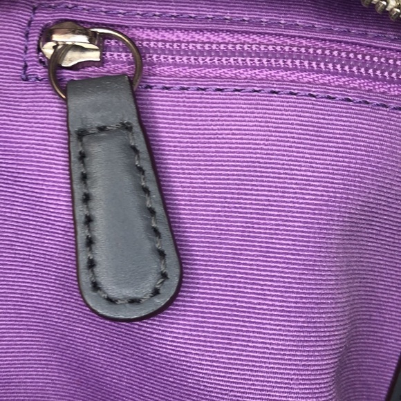 Coach Leather Tote East/West Gallery Tote. - Picture 7 of 17